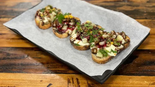 Apple Crostini