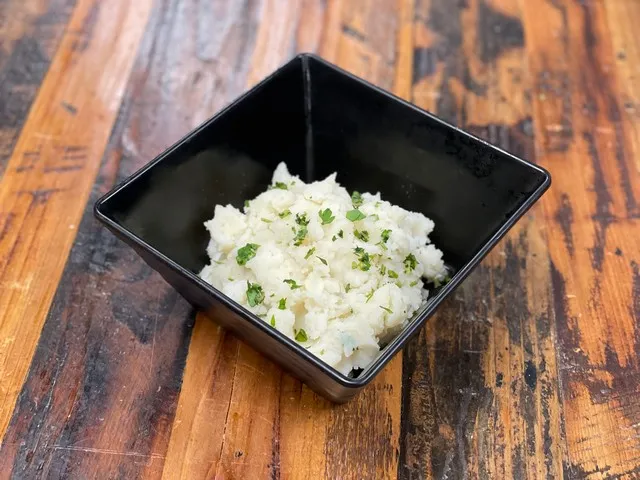 Mashed Potatoes 1/2 Pan 10-12 Servings
